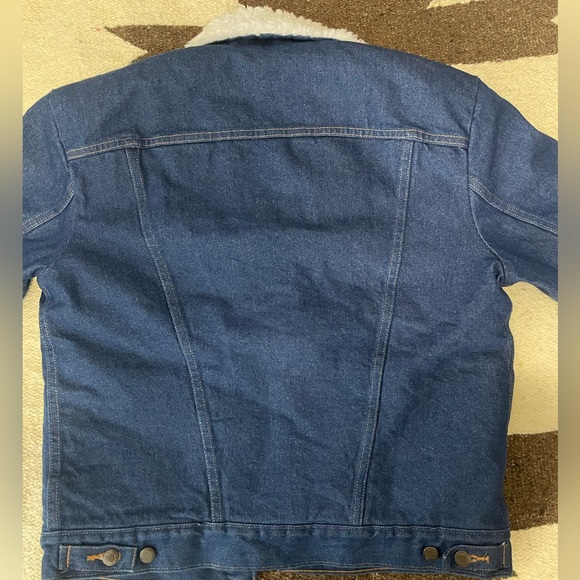 wrangler sherpa lined denim coat - Picture 3 of 3